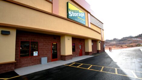 Front office entrance at the Towne Storage St. George Storage Facility